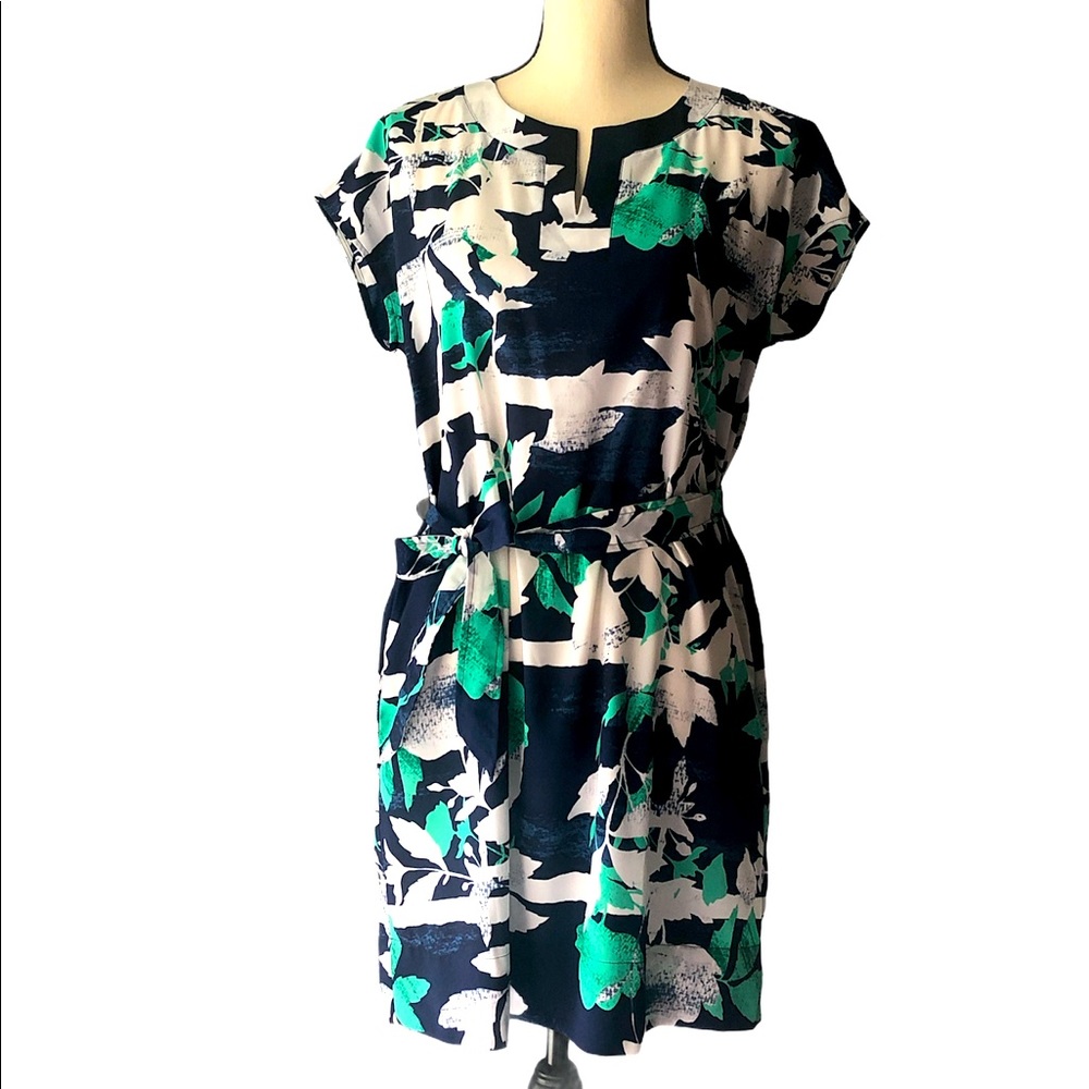 Liz Claiborne floral tie waist dress